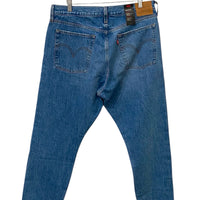 Levis Medium Wash Size 32 Almost New