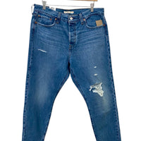 Levis Medium Wash Size 32 Almost New