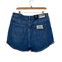 Mavi Medium Wash Size 32 Almost New