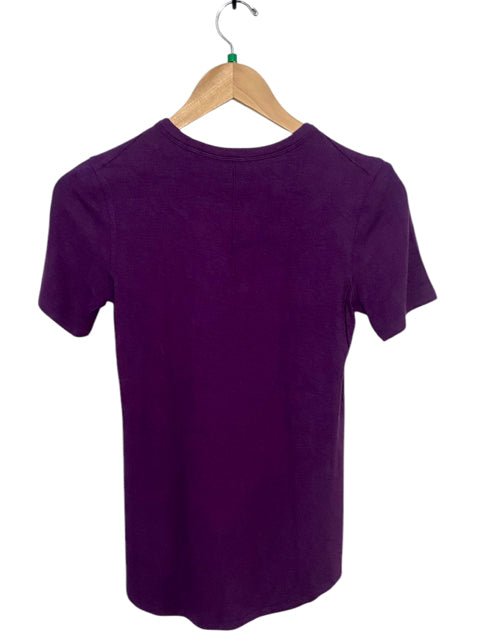 Lululemon Plum Size 6 Short Sleeve Almost New