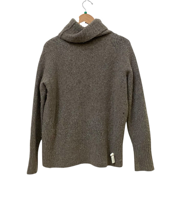 Community Brown Size L Almost New