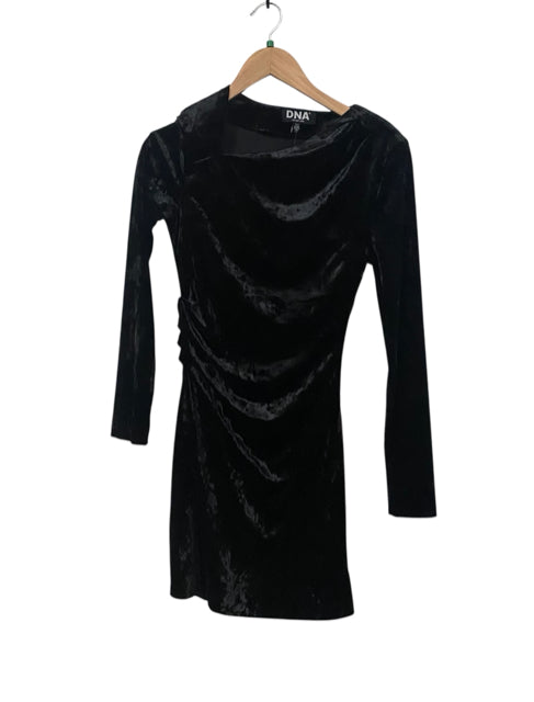 DNA Black Size S Almost New