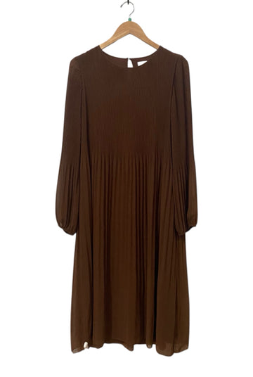 Wilfred Chocolate Size M Almost New