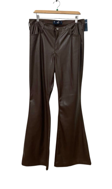 Hollister Dark Brown Size 32 Almost New