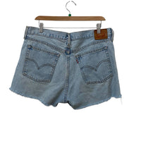 Levis Light Wash Size 32 Almost New