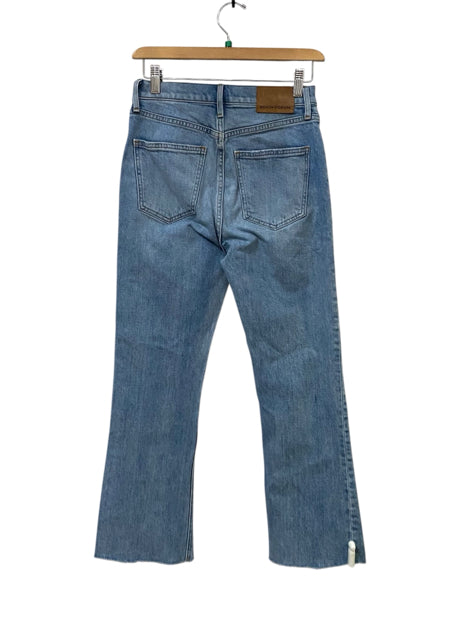Denim Forum Light Wash Size 25 Almost New