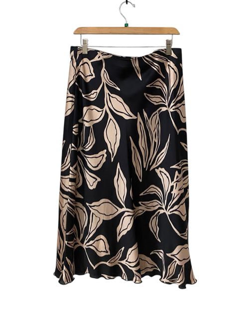 Nicole Miller Black Size M Almost New