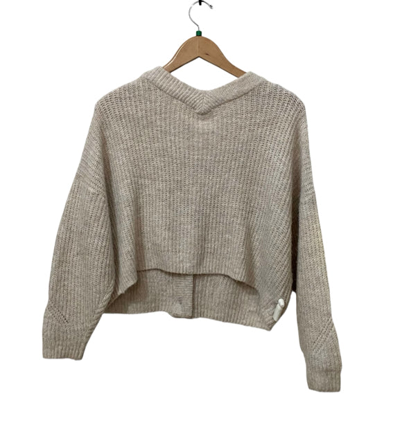 RD Style Cream Size M Almost New