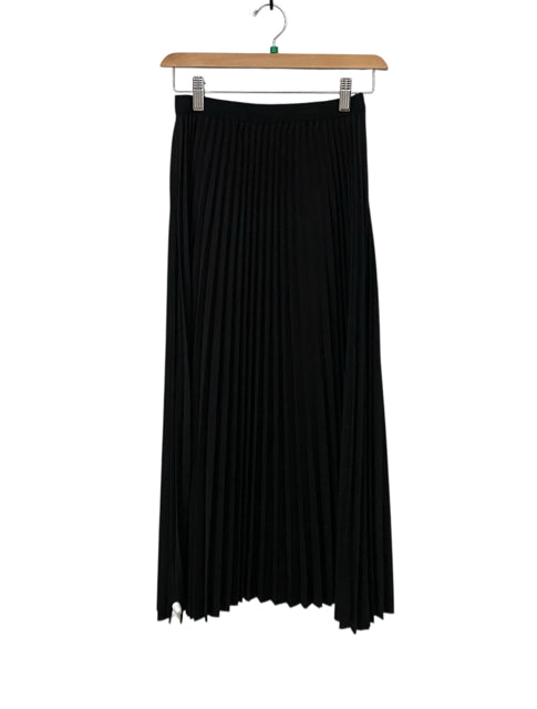 Little Mountain Black Size S Almost New