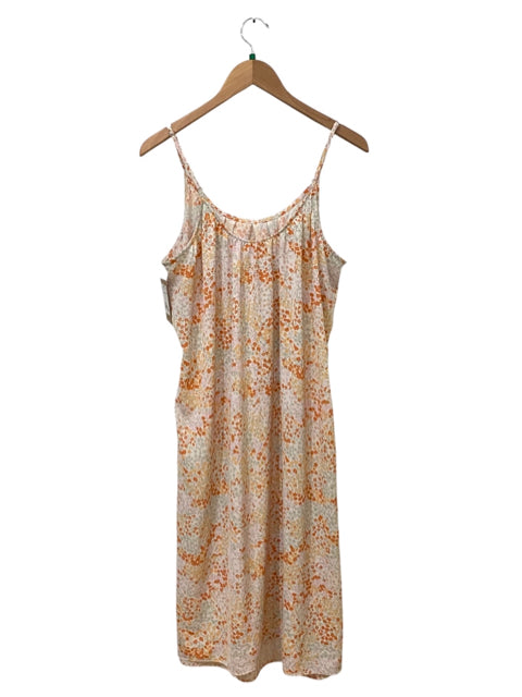 White & Orange Size XL Almost New