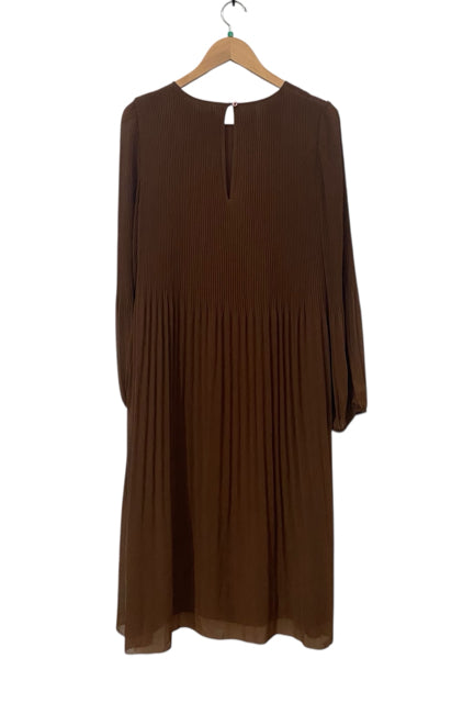 Wilfred Chocolate Size M Almost New