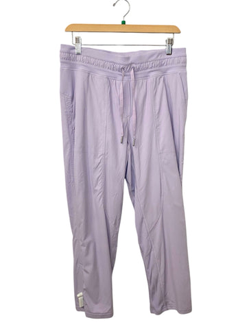 Lululemon Lilac Size 8 Crop Pant Almost New