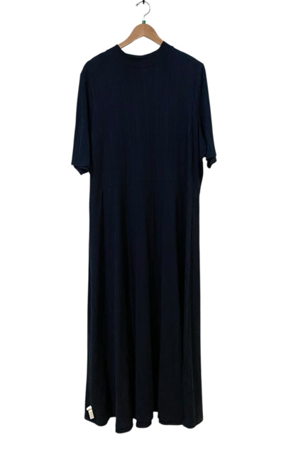 A Navy Size 3XL Almost New