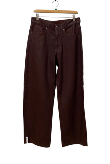 Divided Brown Size 6 Almost New