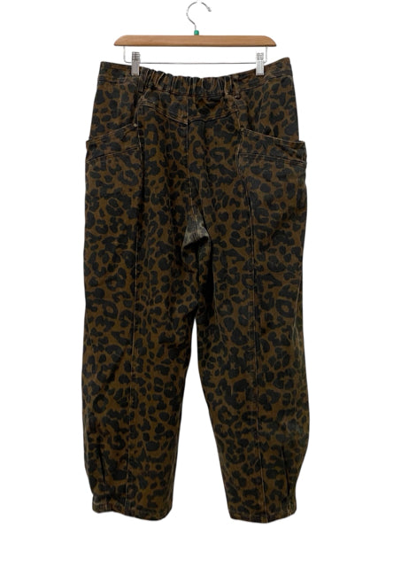 Tyfu Brown Size XL Almost New