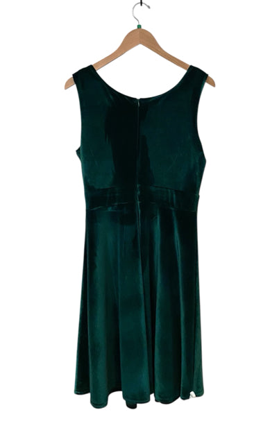 gRACE kARIN Dark Green Size L Almost New